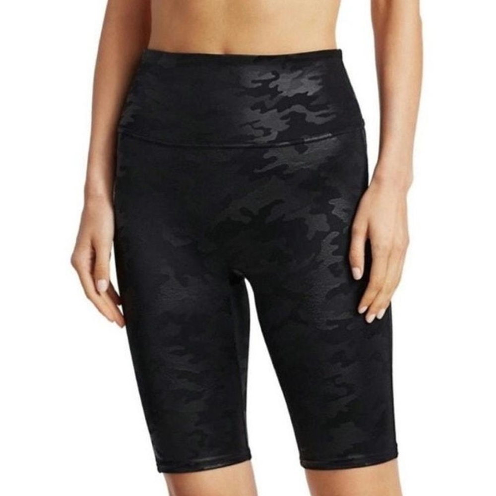SPANX Active Black Camo Biker Shorts